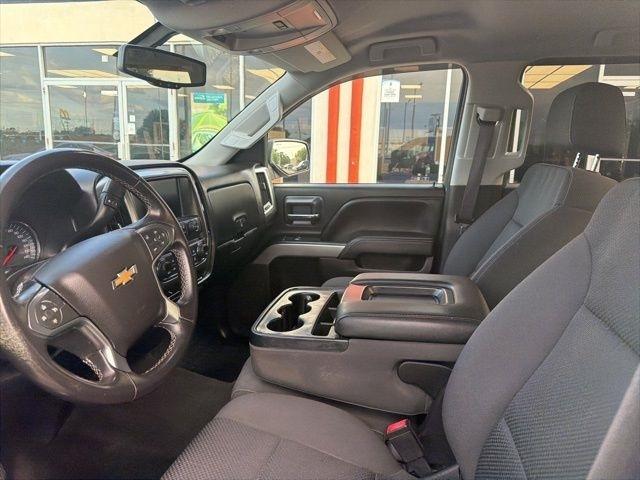 Chevrolet Silverado 1500 4WD Crew Cab 143.5" LT w/2LT 2017