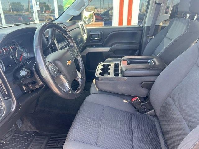 Chevrolet Silverado 1500 4WD Crew Cab 143.5" LT w/2LT 2017