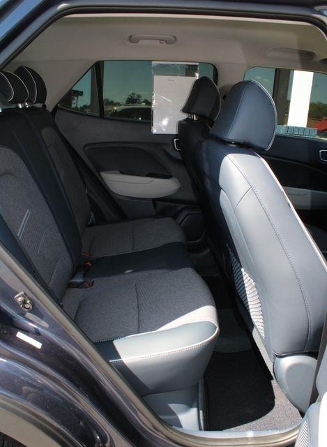 Hyundai Venue Limited IVT 2025