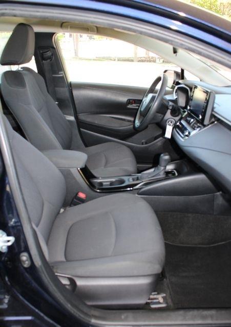 Toyota Corolla LE CVT (Natl) 2022