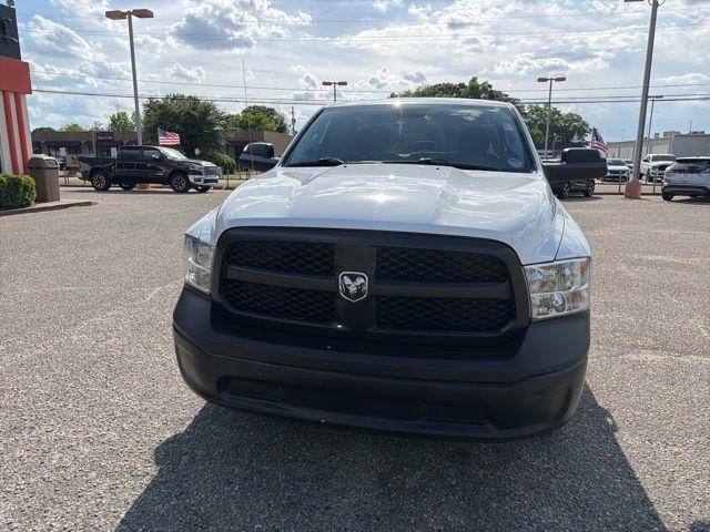 RAM 1500 Classic Tradesman 4x2 Quad Cab 6'4" Box 2023