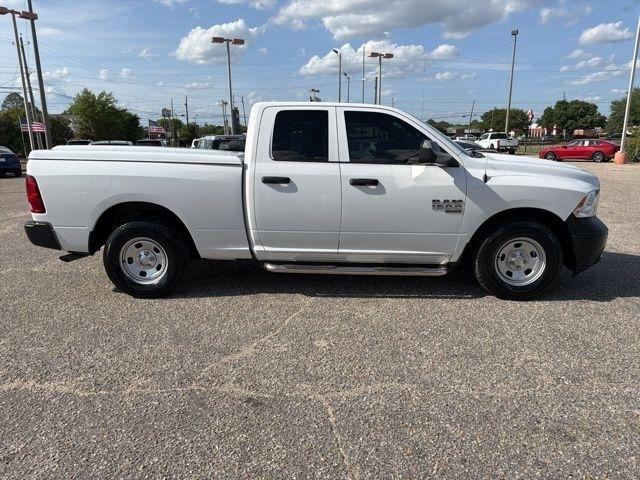 RAM 1500 Classic Tradesman 4x2 Quad Cab 6'4" Box 2023