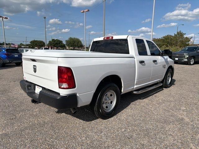 RAM 1500 Classic Tradesman 4x2 Quad Cab 6'4" Box 2023