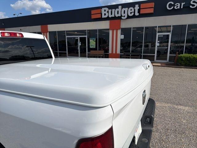 RAM 1500 Classic Tradesman 4x2 Quad Cab 6'4" Box 2023