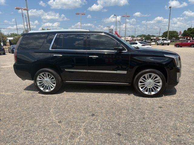 Cadillac Escalade 4WD 4dr Platinum 2019