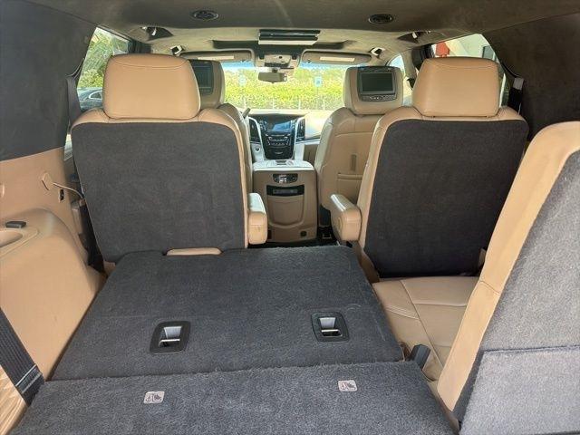 Cadillac Escalade 4WD 4dr Platinum 2019