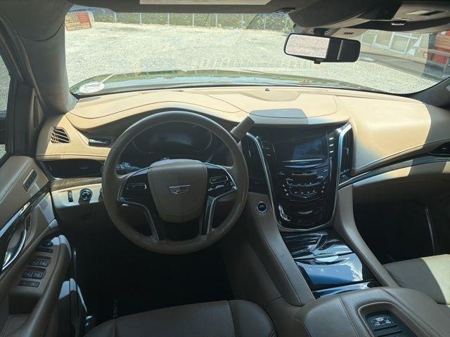 Cadillac Escalade 4WD 4dr Platinum 2019