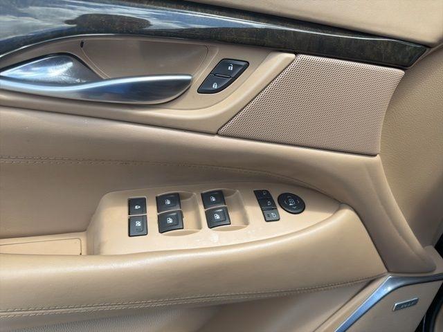 Cadillac Escalade 4WD 4dr Platinum 2019