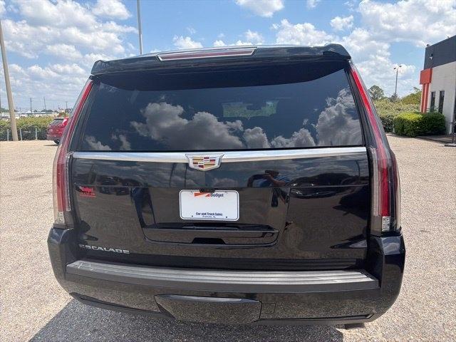 Cadillac Escalade 4WD 4dr Platinum 2019