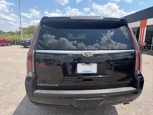 Cadillac Escalade 4WD 4dr Platinum 2019