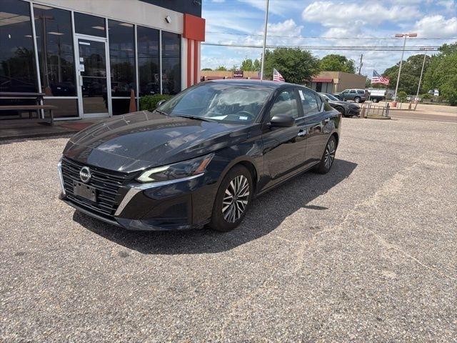Nissan Altima SV FWD 2025