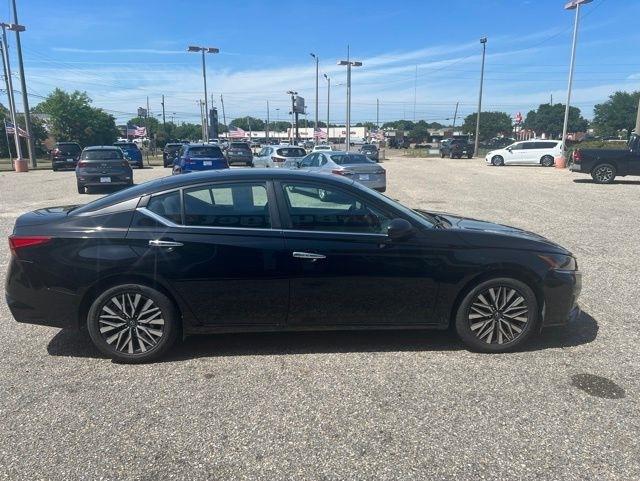 Nissan Altima SV FWD 2025