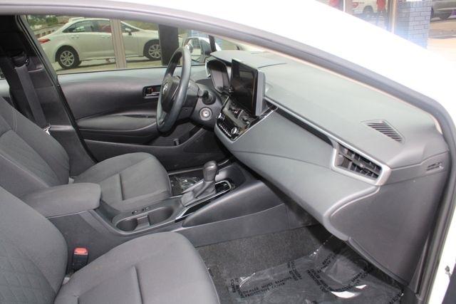 Toyota Corolla LE CVT (Natl) 2024