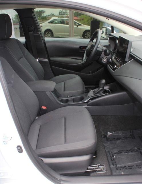 Toyota Corolla LE CVT (Natl) 2024