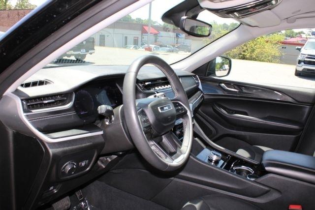 Jeep Grand Cherokee L Laredo 4x2 2023
