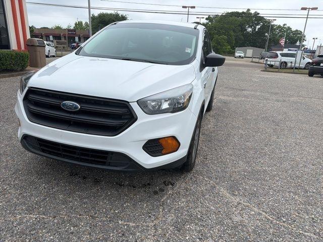 Ford Escape S FWD 2018