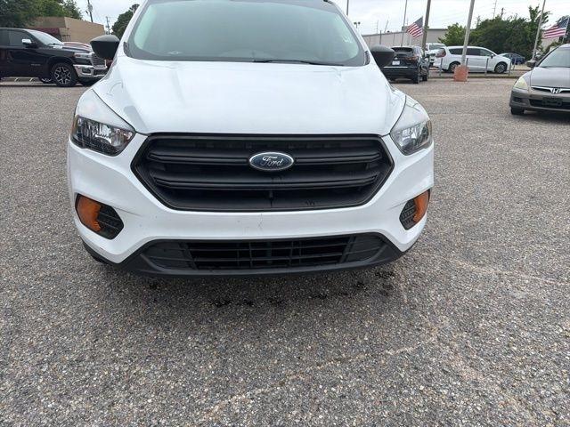 Ford Escape S FWD 2018