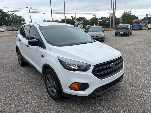 Ford Escape S FWD 2018