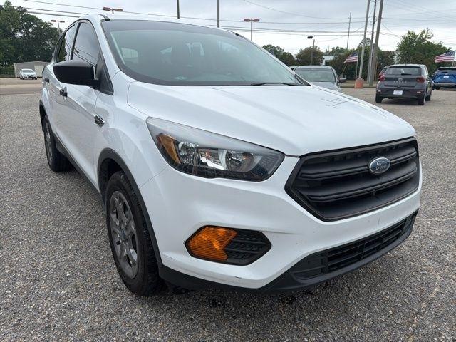 Ford Escape S FWD 2018