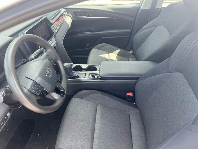 Toyota Camry XLE (Natl) 2025
