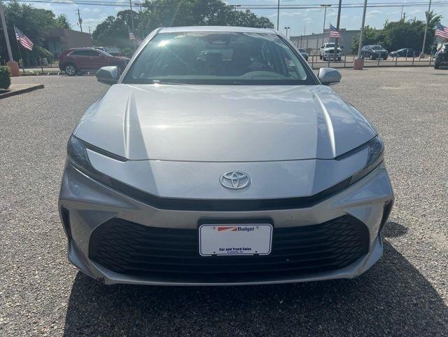 Toyota Camry XLE (Natl) 2025