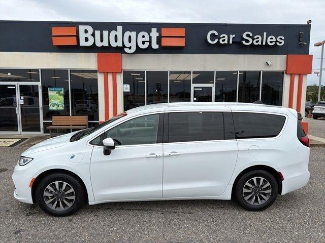 Chrysler Pacifica Hybrid Touring L FWD 2023