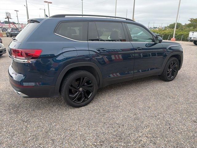 Volkswagen Atlas 3.6L V6 SE w/Technology FWD 2023