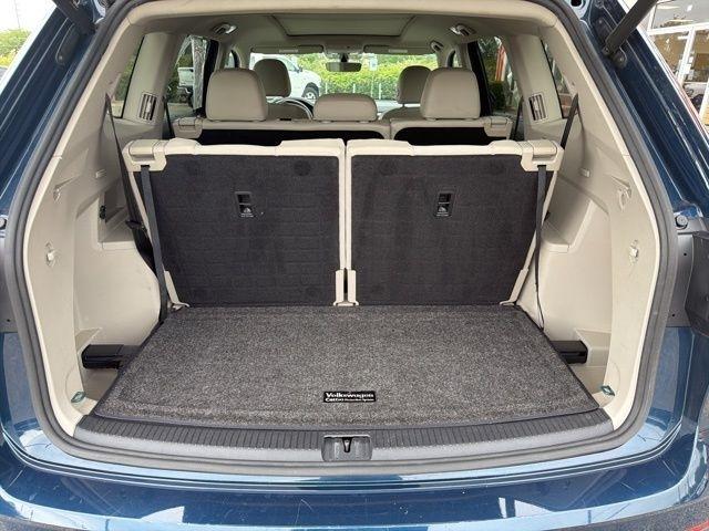 Volkswagen Atlas 3.6L V6 SE w/Technology FWD 2023