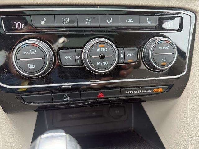 Volkswagen Atlas 3.6L V6 SE w/Technology FWD 2023