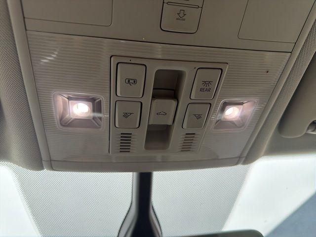 Volkswagen Atlas 3.6L V6 SE w/Technology FWD 2023