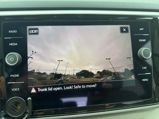 Volkswagen Atlas 3.6L V6 SE w/Technology FWD 2023