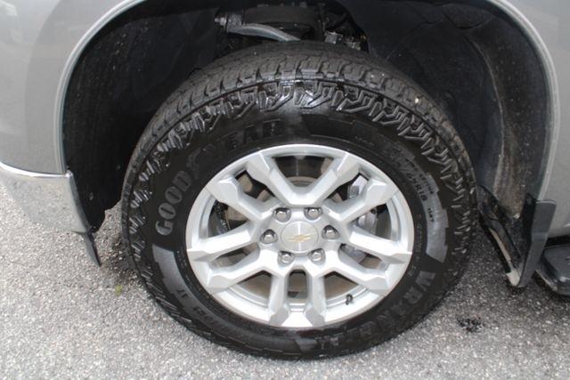 Chevrolet Silverado 1500 4WD Crew Cab 147" LT w/1LT 2023