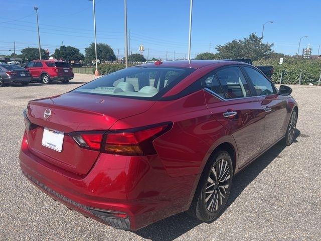 Nissan Altima SV FWD 2025