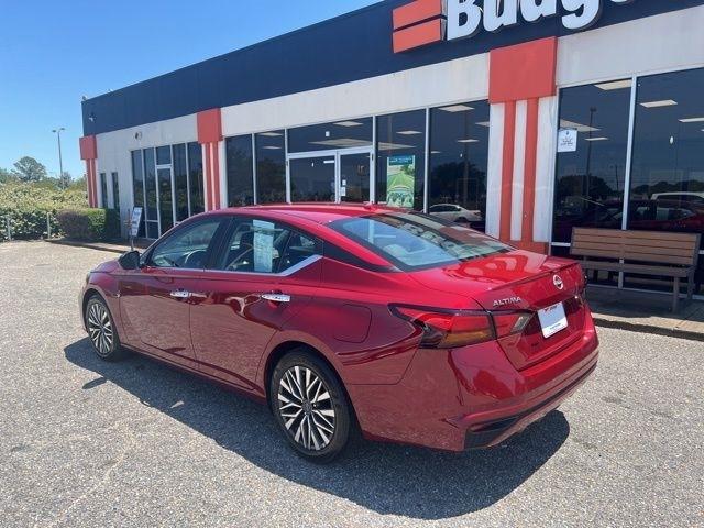 Nissan Altima SV FWD 2025