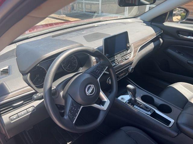 Nissan Altima SV FWD 2025