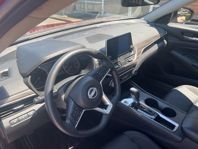 Nissan Altima SV FWD 2025