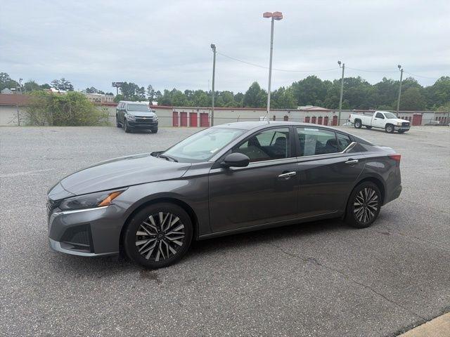 Nissan Altima SV FWD 2025