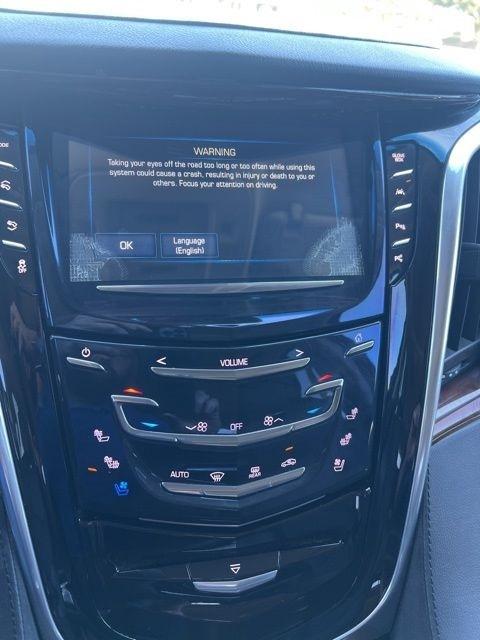 Cadillac Escalade 2WD 4dr Premium Luxury 2020