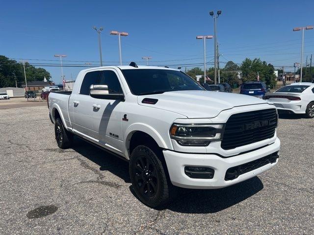RAM 2500 Laramie 4x4 Mega Cab 6'4" Box 2022