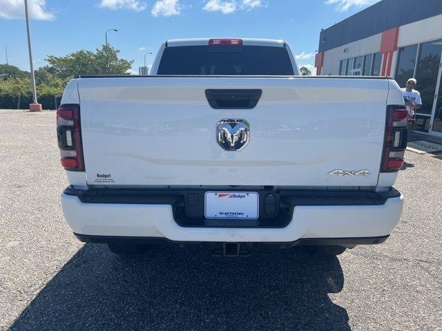 RAM 2500 Laramie 4x4 Mega Cab 6'4" Box 2022