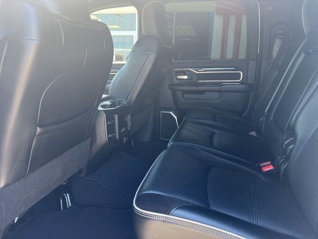 RAM 2500 Laramie 4x4 Mega Cab 6'4" Box 2022