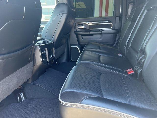 RAM 2500 Laramie 4x4 Mega Cab 6'4" Box 2022