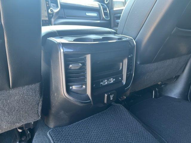 RAM 2500 Laramie 4x4 Mega Cab 6'4" Box 2022