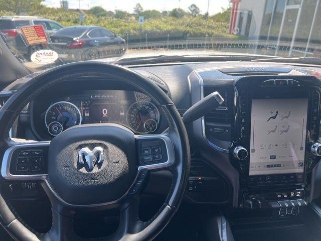 RAM 2500 Laramie 4x4 Mega Cab 6'4" Box 2022