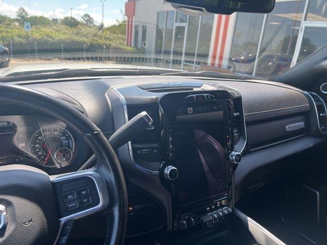 RAM 2500 Laramie 4x4 Mega Cab 6'4" Box 2022