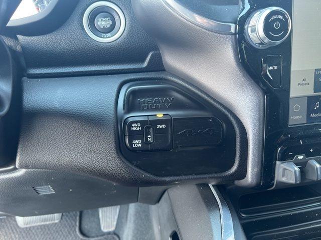 RAM 2500 Laramie 4x4 Mega Cab 6'4" Box 2022