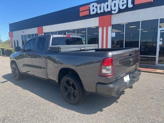RAM 1500 Big Horn 4x4 Quad Cab 6'4" Box 2022
