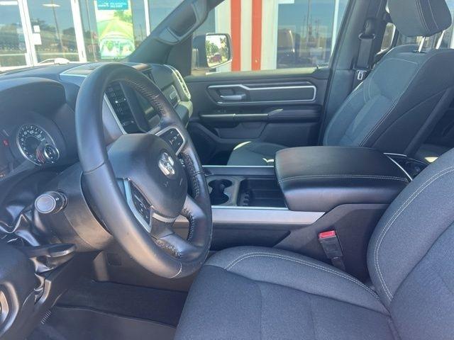 RAM 1500 Big Horn 4x4 Quad Cab 6'4" Box 2022