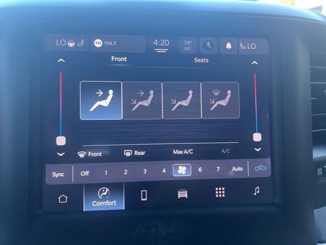 RAM 1500 Big Horn 4x4 Quad Cab 6'4" Box 2022