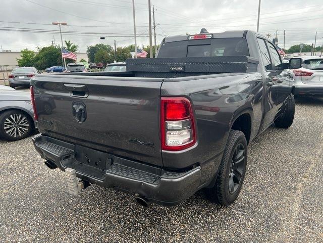 RAM 1500 Big Horn 4x4 Quad Cab 6'4" Box 2022